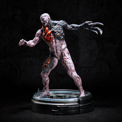 Resident Evil Tyrant T-002 Limited Edition Statue