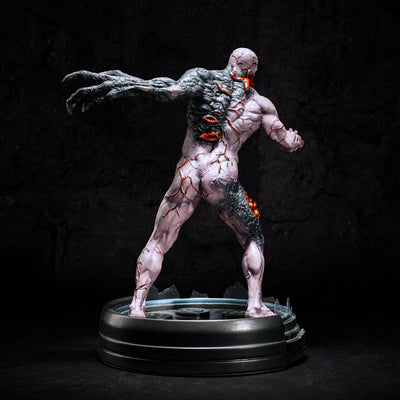 Resident Evil Tyrant T-002 Limited Edition Statue