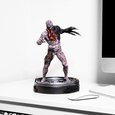 Resident Evil Tyrant T-002 Limited Edition Statue