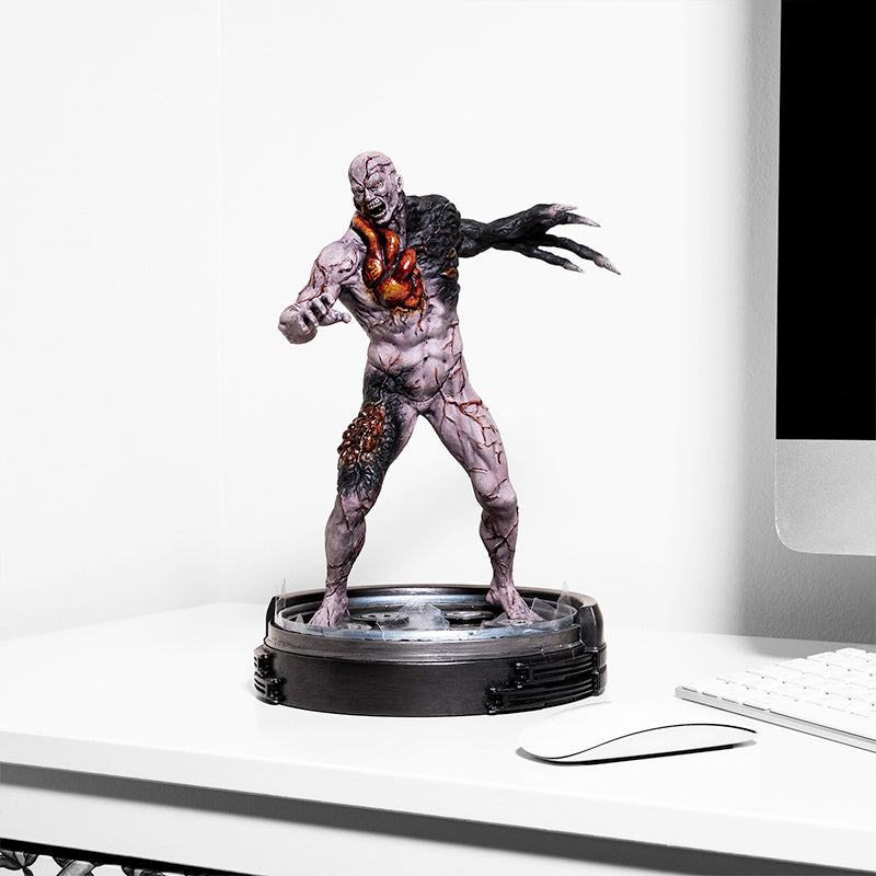 Resident Evil Tyrant T-002 Limited Edition Statue