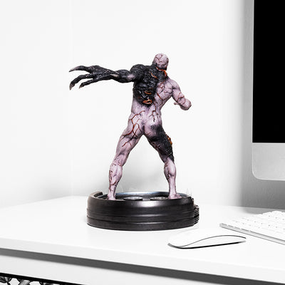 Resident Evil Tyrant T-002 Limited Edition Statue