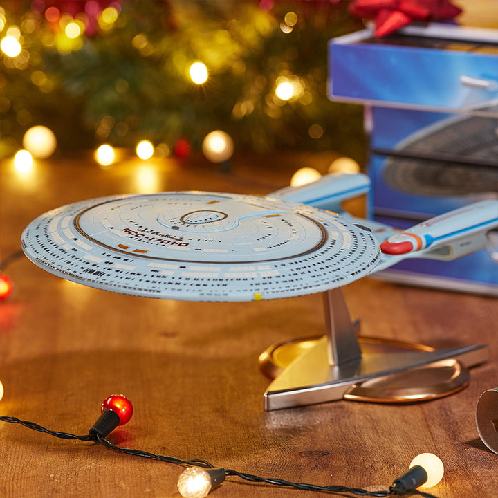 Star Trek USS Enterprise (NCC-1701-D) Countdown Character