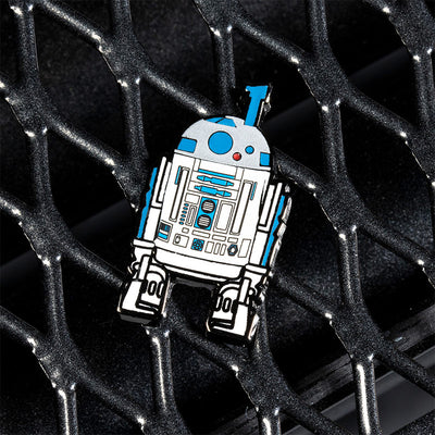Pin Kings Star Wars Enamel Pin Badge Set 1.21 – 2-1B and R2 D2 (with Sensorscope)