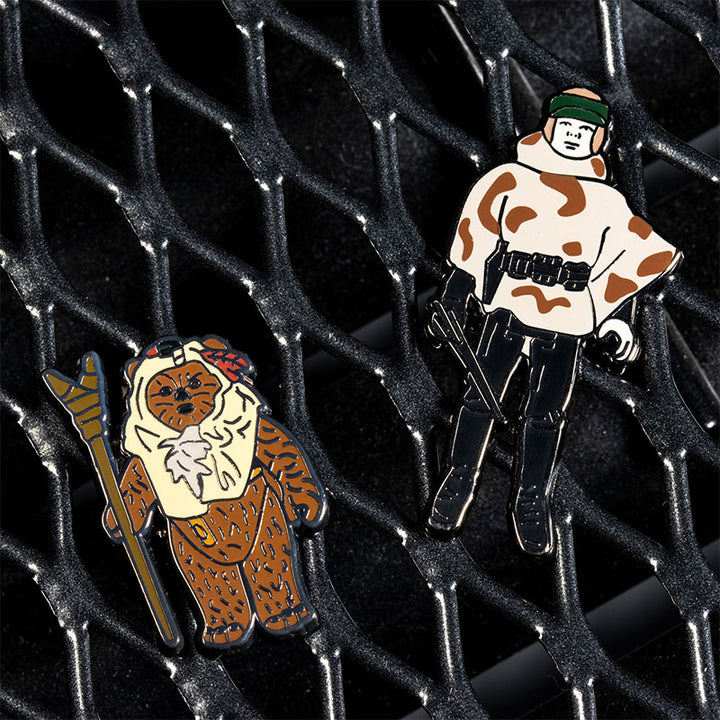 Star Wars Enamel Pin Badge Set 1.41 – Paploo and Luke Skywalker (in Battle Poncho)